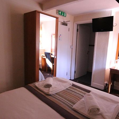 Plas Derwen Hotel Abergavenny Eksteriør billede
