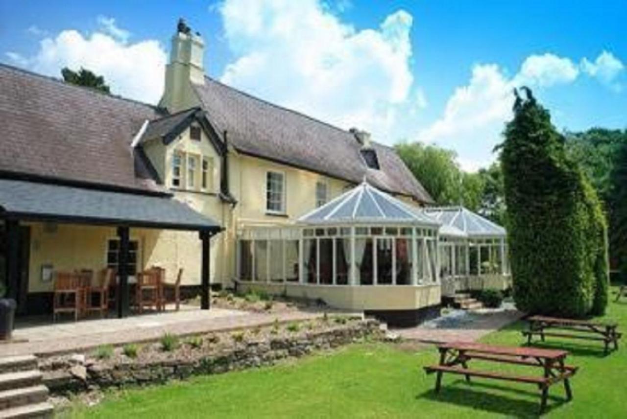 Plas Derwen Hotel Abergavenny Eksteriør billede