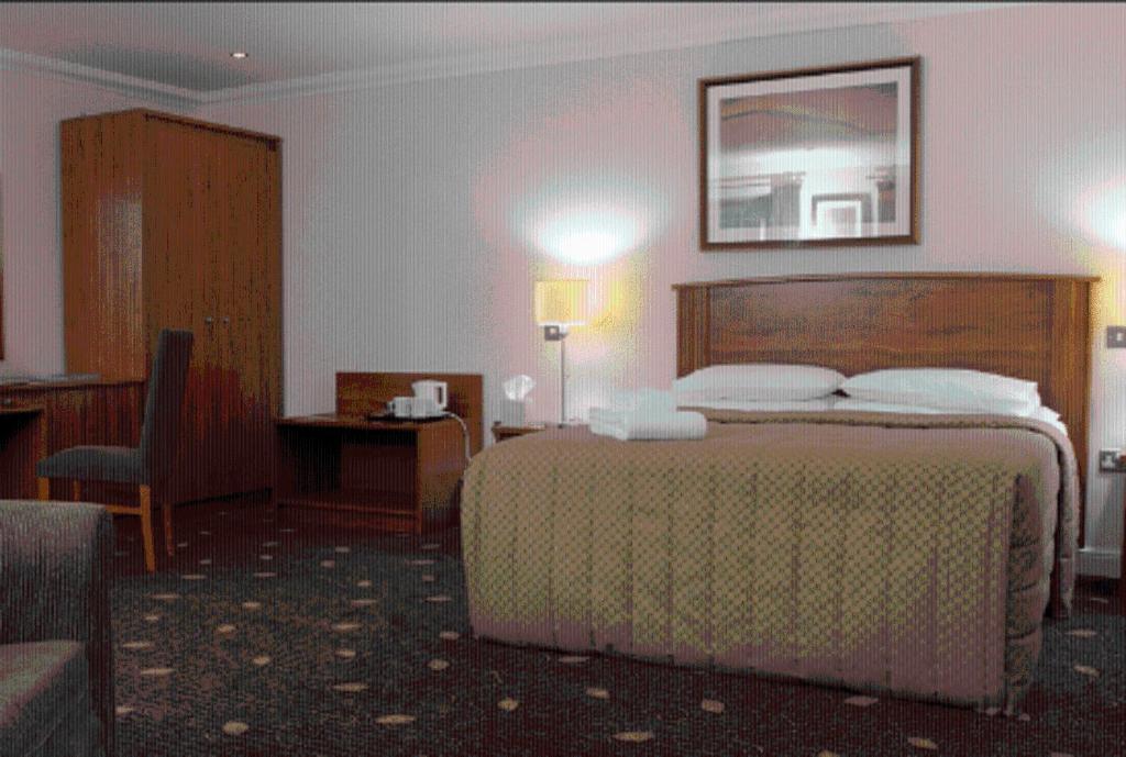 Plas Derwen Hotel Abergavenny Eksteriør billede